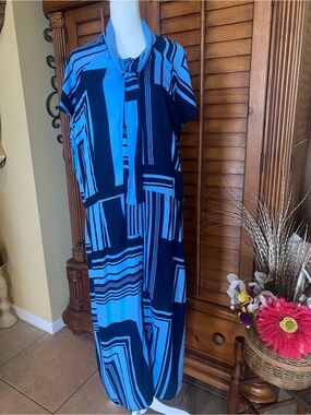 Liz Claiborne Blue & Navy Geometric Tie-Neck Maxi Dress